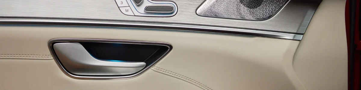 ריפוד דלתות רכב